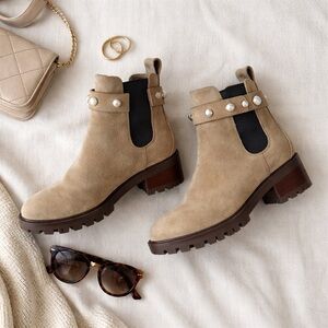 Karl Lagerfeld Paris Pearl Stud Suede Lug Sole Ankle Boots | Size 8